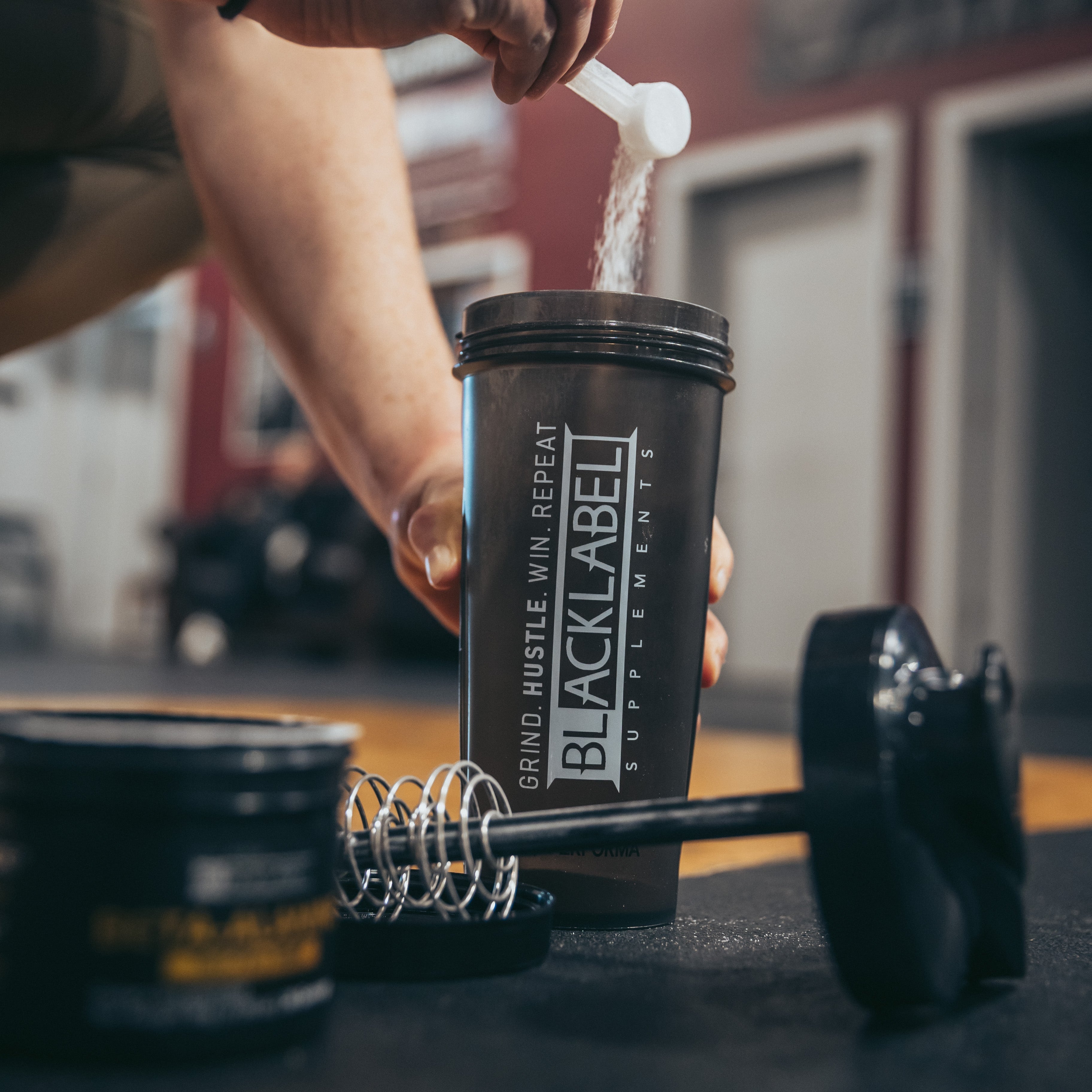 BLACKLABEL Supplements: Elite 28oz Shaker Cup