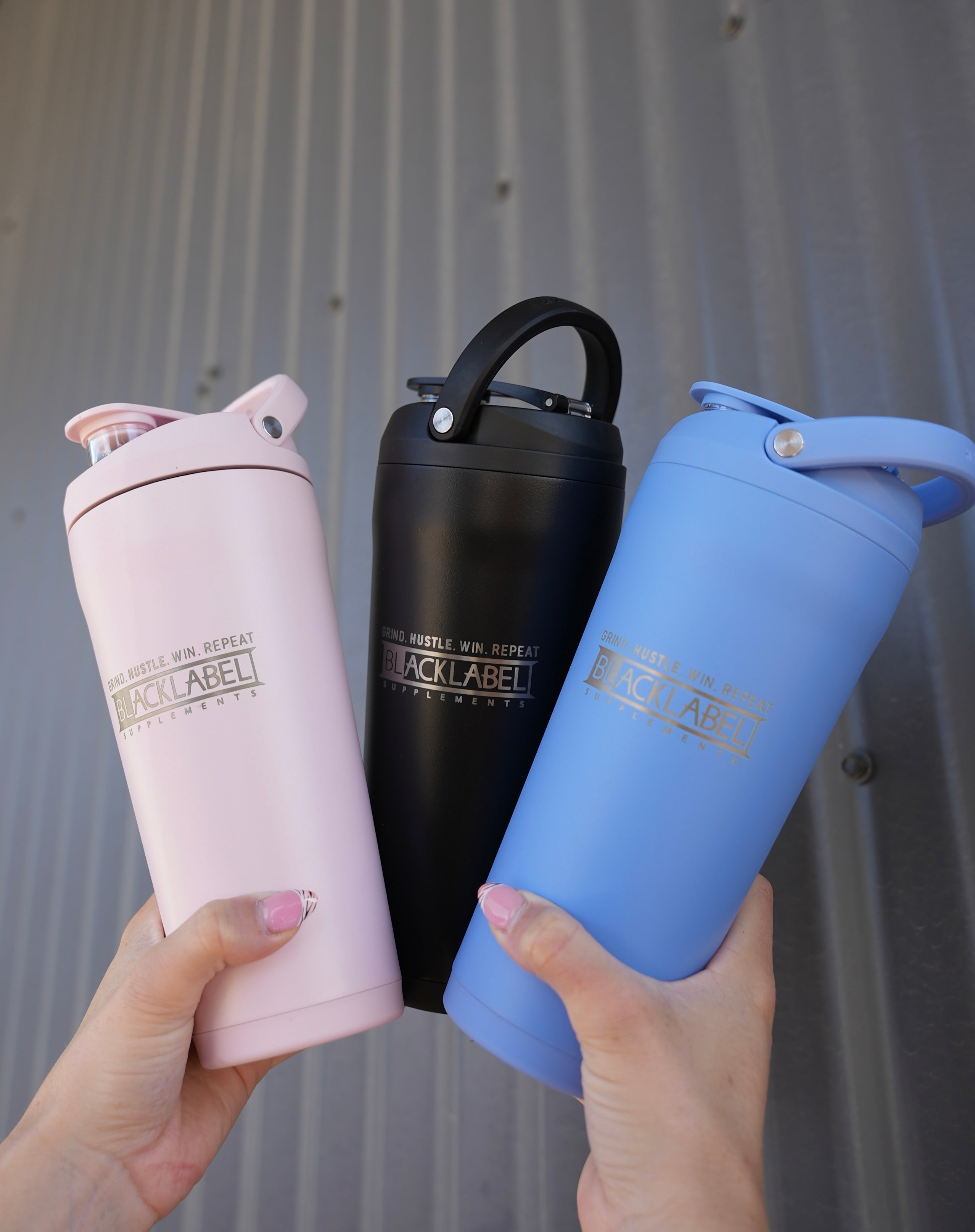BLACKLABEL Supplements: HYDROJUG 24 OZ. INSULATED SHAKER