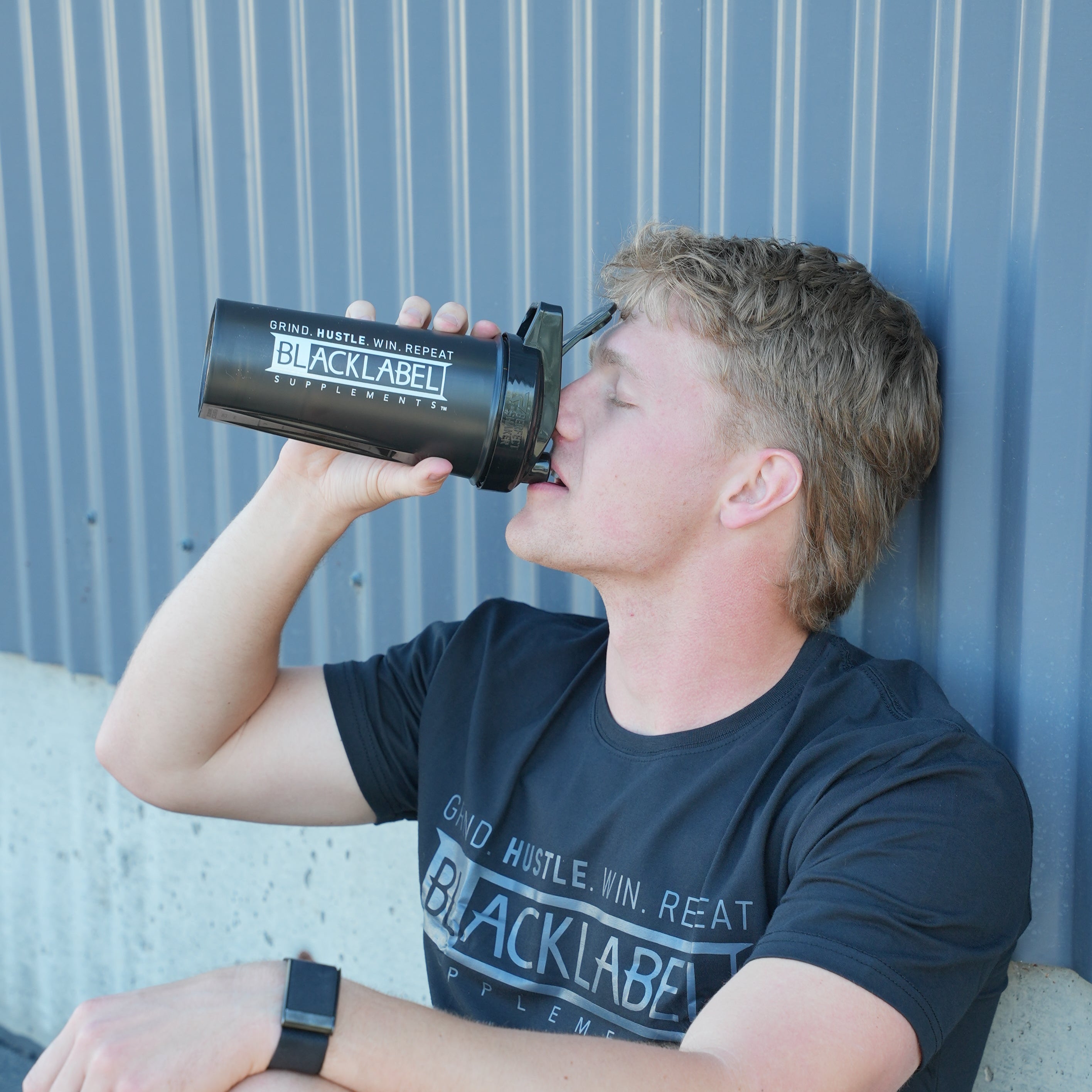 BLACKLABEL Supplements: Elite 28oz Shaker Cup